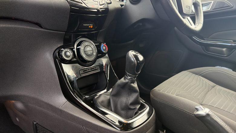 Ford Fiesta 1.25 82 Zetec 3dr Petrol Hatchback